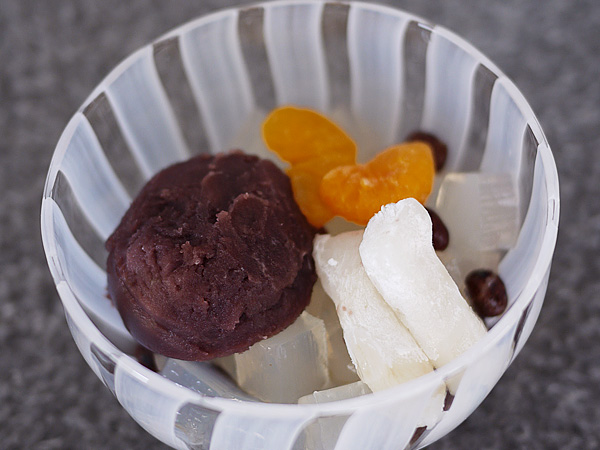 東京の老舗「みはし」のあんみつ