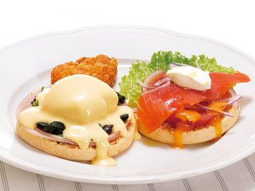 「俺のイタリアン」よりも混んでいる老舗ファミレスの逆襲 モーニングエッグベネディクト~ロイヤルホスト風~