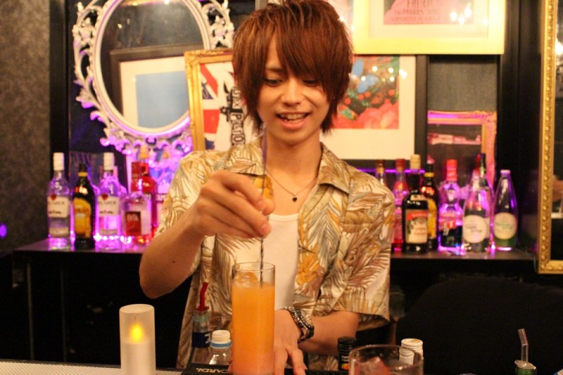 IKEMEN Cafe＆Bar AJITO