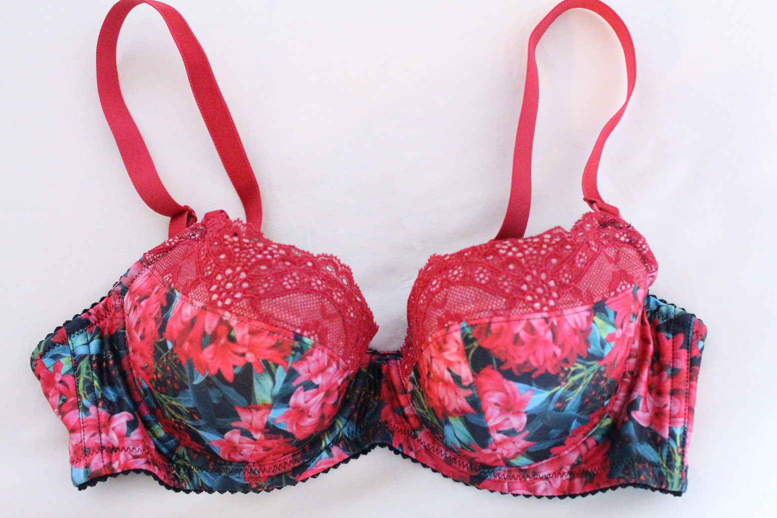 セミオーダーブラ