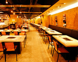 カルネステーション銀座店の店内