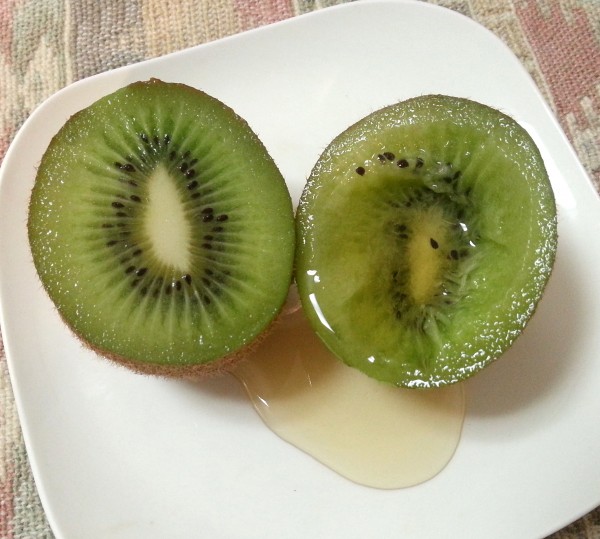 キウイとハチミツ