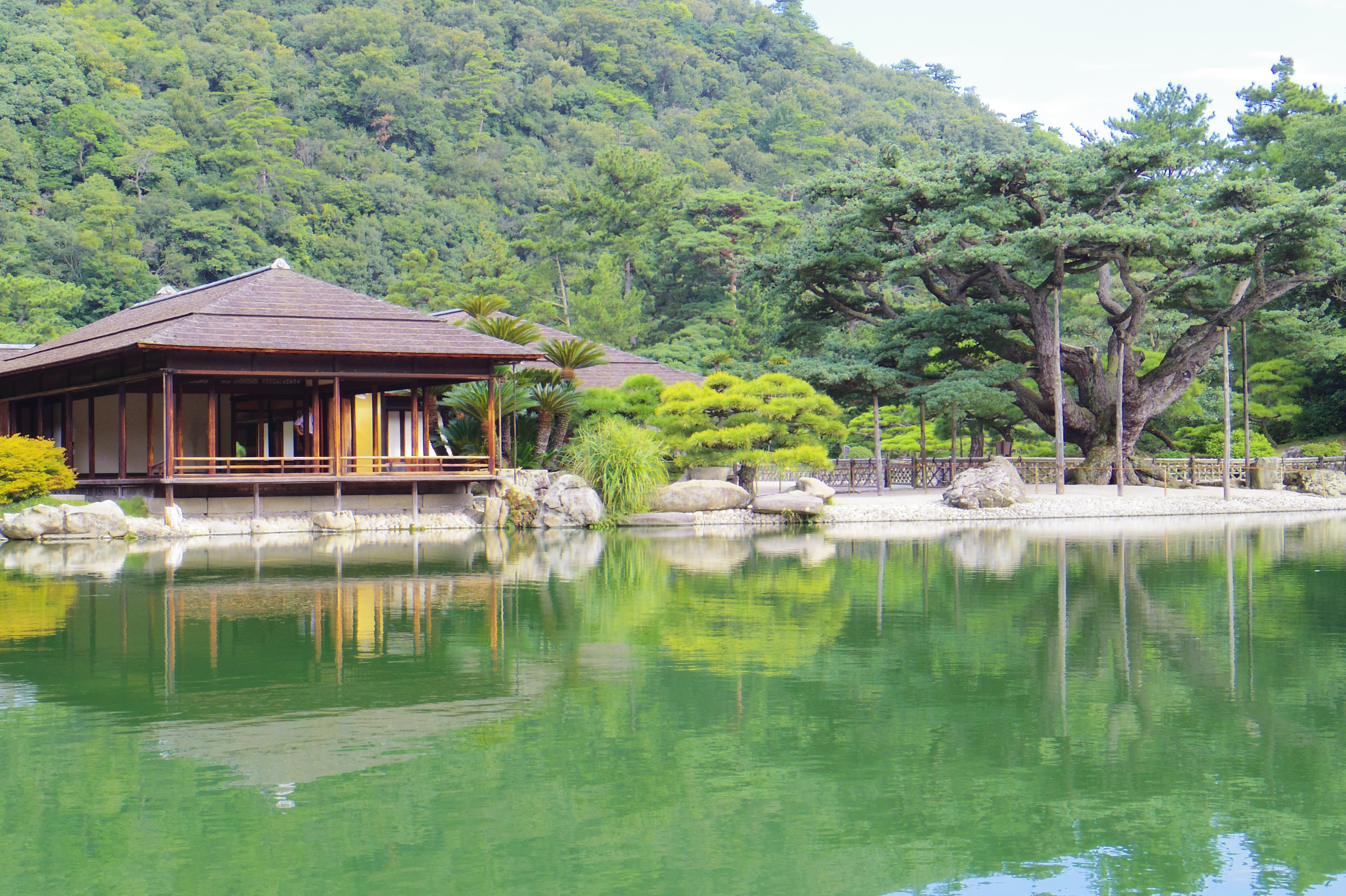 栗林公園　掬月亭