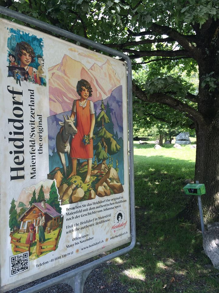 ハイジドルフ　入口の看板（1）