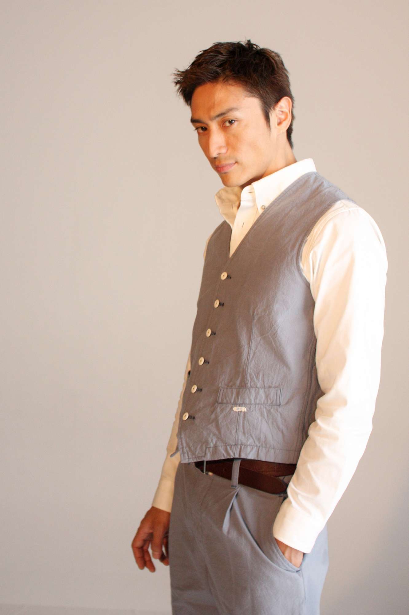 伊勢谷友介（2）