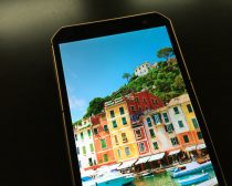 ARROWS NX F-02Gでギャラリーを鑑賞（2）