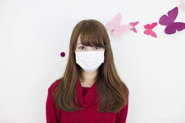 社外での打ち合わせで、マスクをしてるのは失礼か？