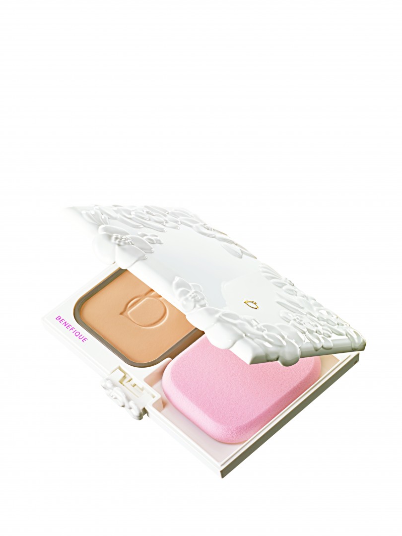 ベネフィーク　パウダリーファンデーション