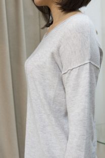 試着後。胸の位置が高くなりシルエットまで綺麗に！