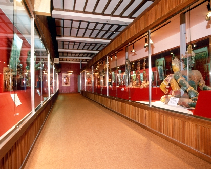 白浜美術館の館内