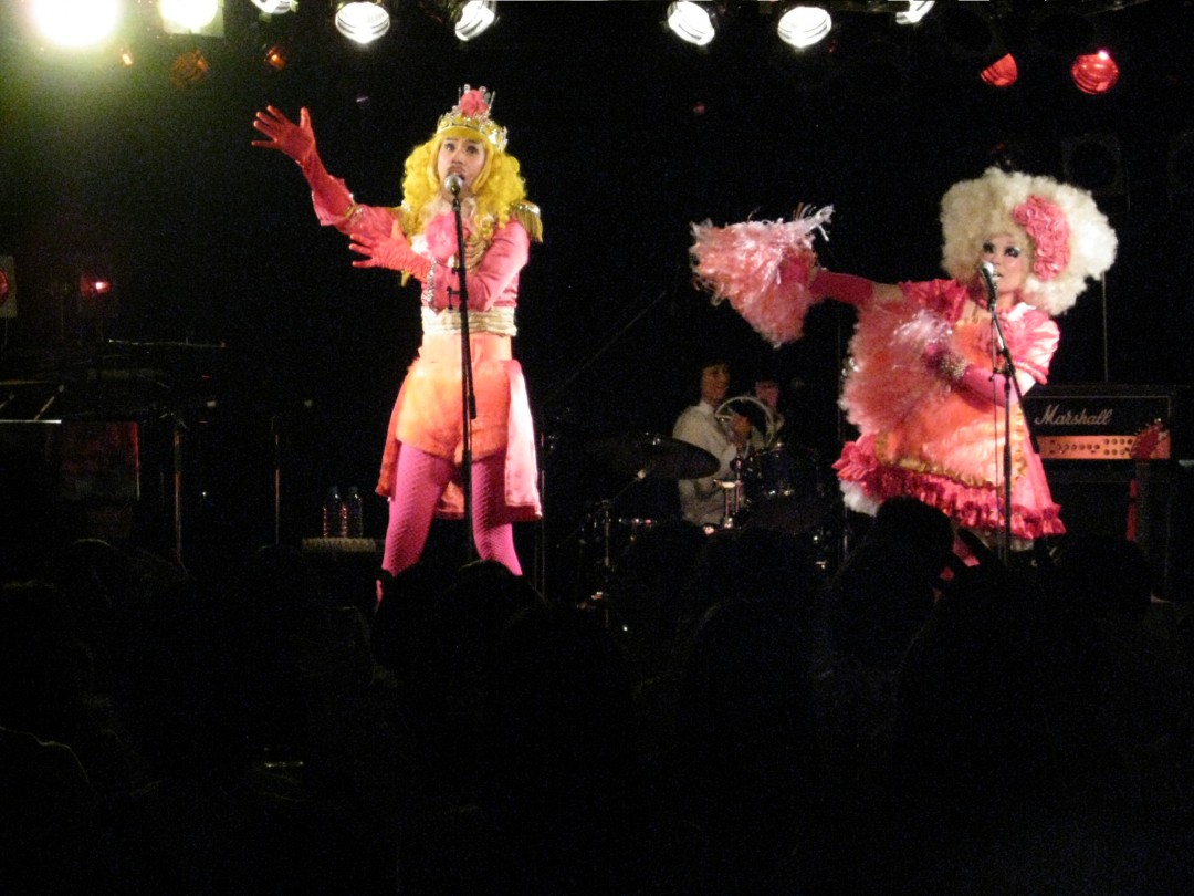 心斎橋のクラブでのライブ（1）