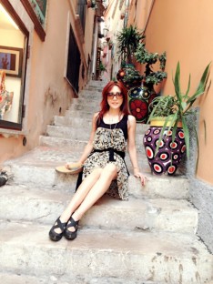 岩本麻奈さん 岩本麻奈さん