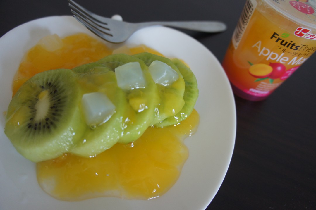キウイフルーツ＋「フルーツセラピー　アップルマンゴー」