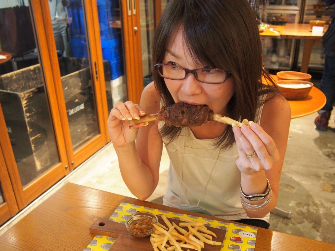 一思いにかぶりつきっ！