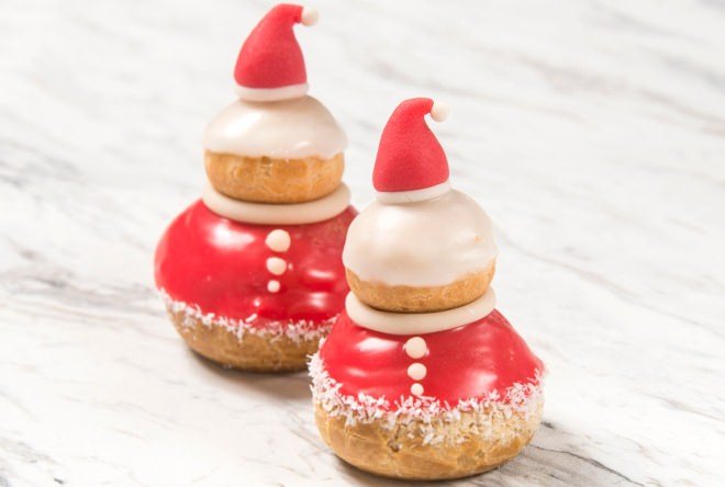 DOMINIQUE ANSEL BAKERY TOKYO サンタ シュークリーム