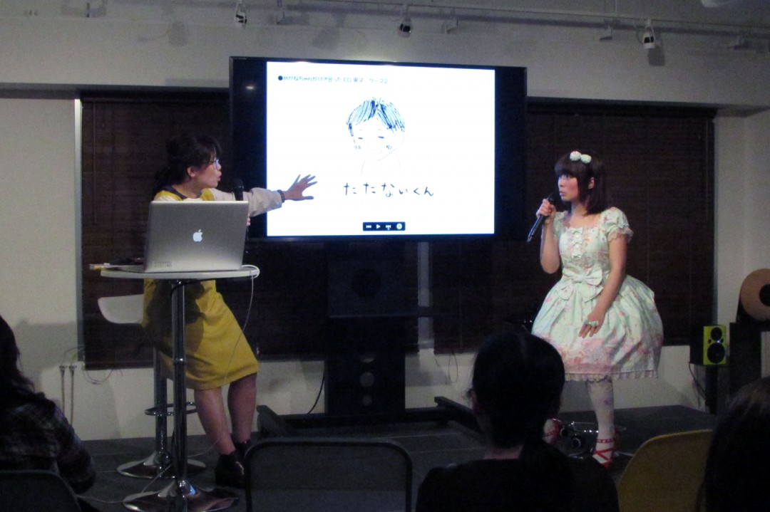 めがねちゃん（左）と、ゲストのロリィタ族（右）