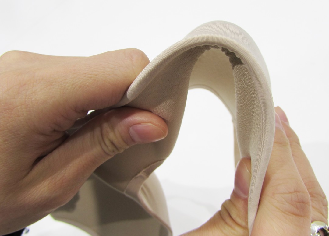 ワイヤレスブラ ビューティーライト4