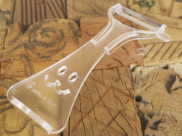 セリア・超高品質のピーラー