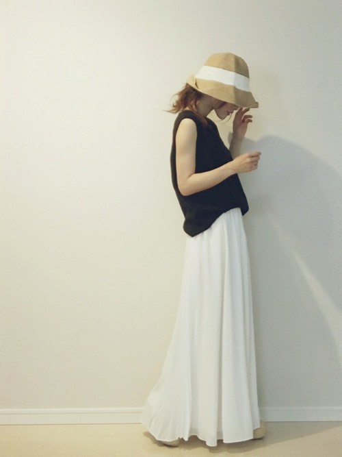 プリーツスカート