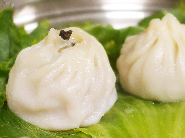 トリュフ入り小籠包