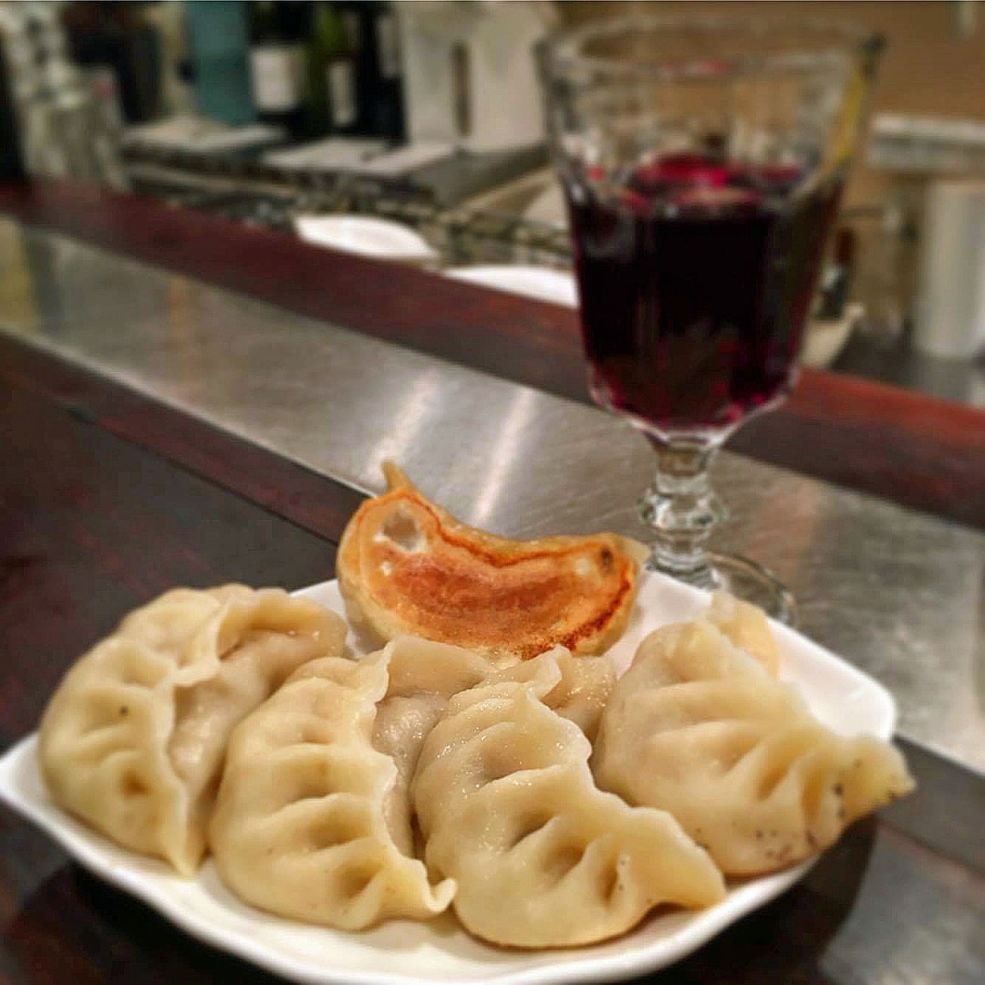 餃子×ワインが流行中！