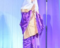 磯辺莉英さん(43)元アイドル瀬戸内寂聴モノマネ