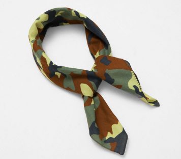 カムフラージュバンダナスタイルスカーフ