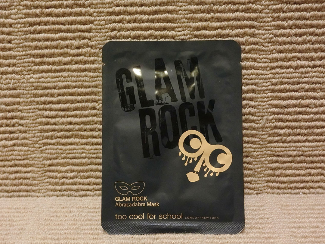 too cool for schoolのグラムロック・アブラカダブラマスク