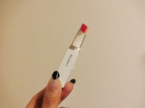 LANEIGEのTWO TONE LIP BAR 2