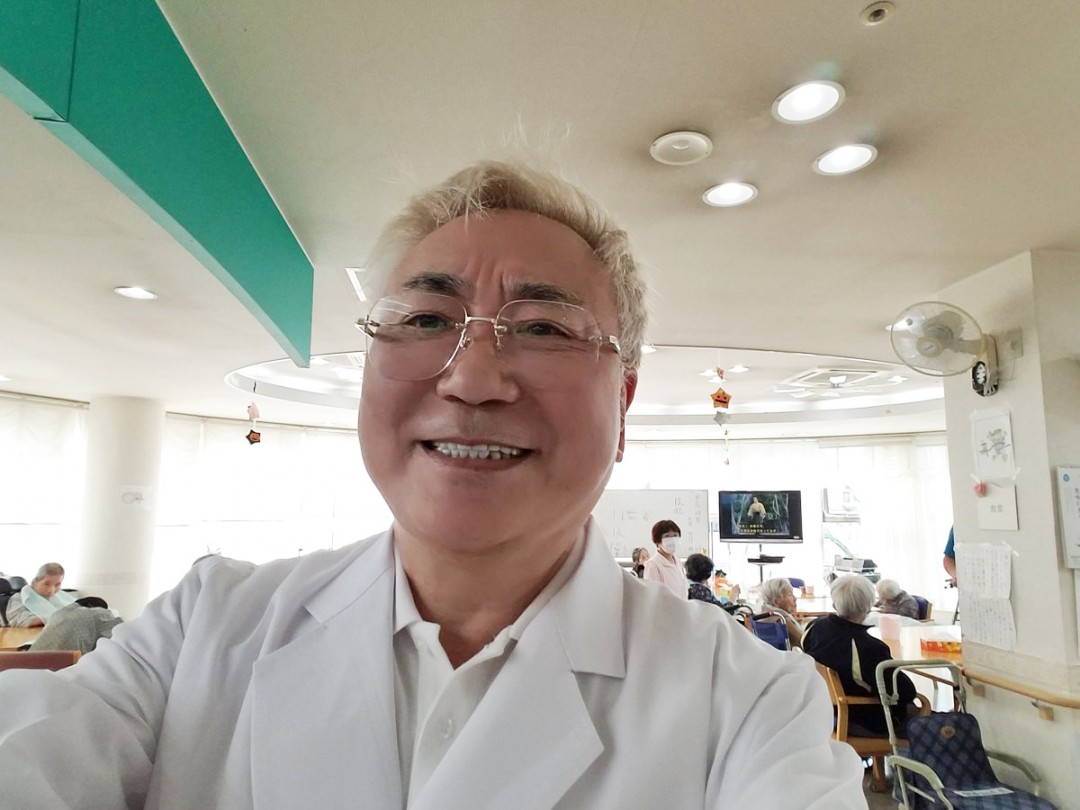 高須院長