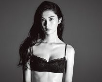 繭（タレント）