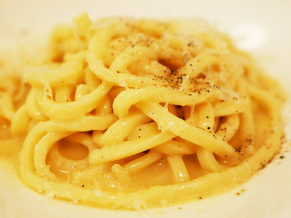 ロマーナ　カチョエペペ