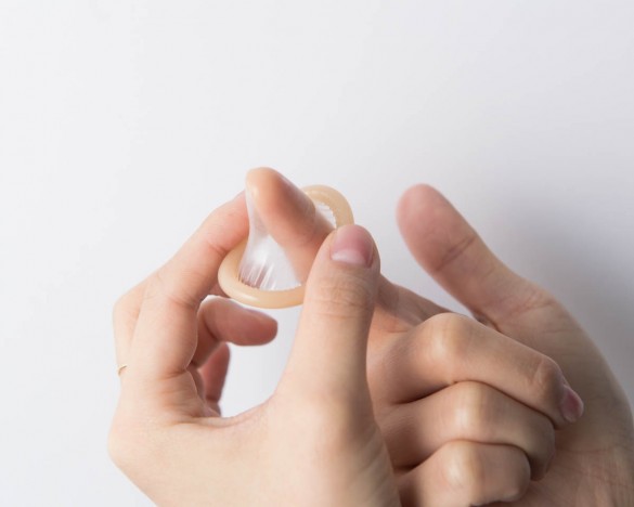 コンドーム コンドーム