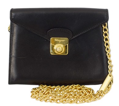 フェラガモのミニショルダーバッグ フェラガモのミニショルダーバッグ