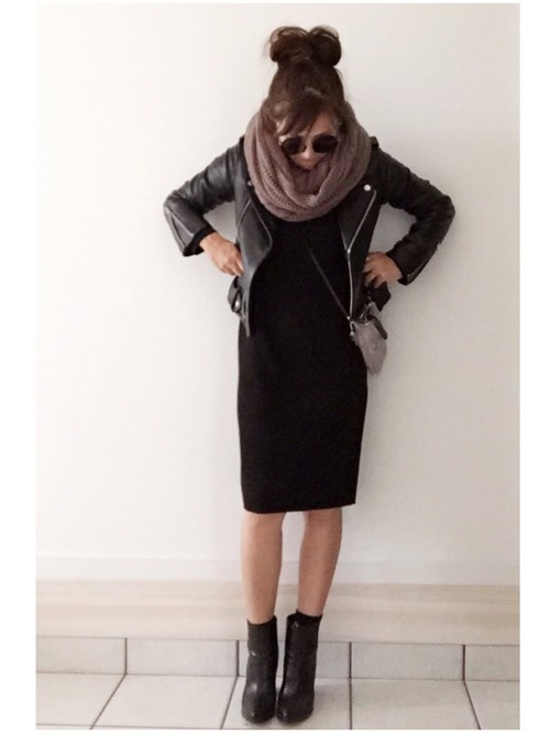 ニットワンピ×ライダース