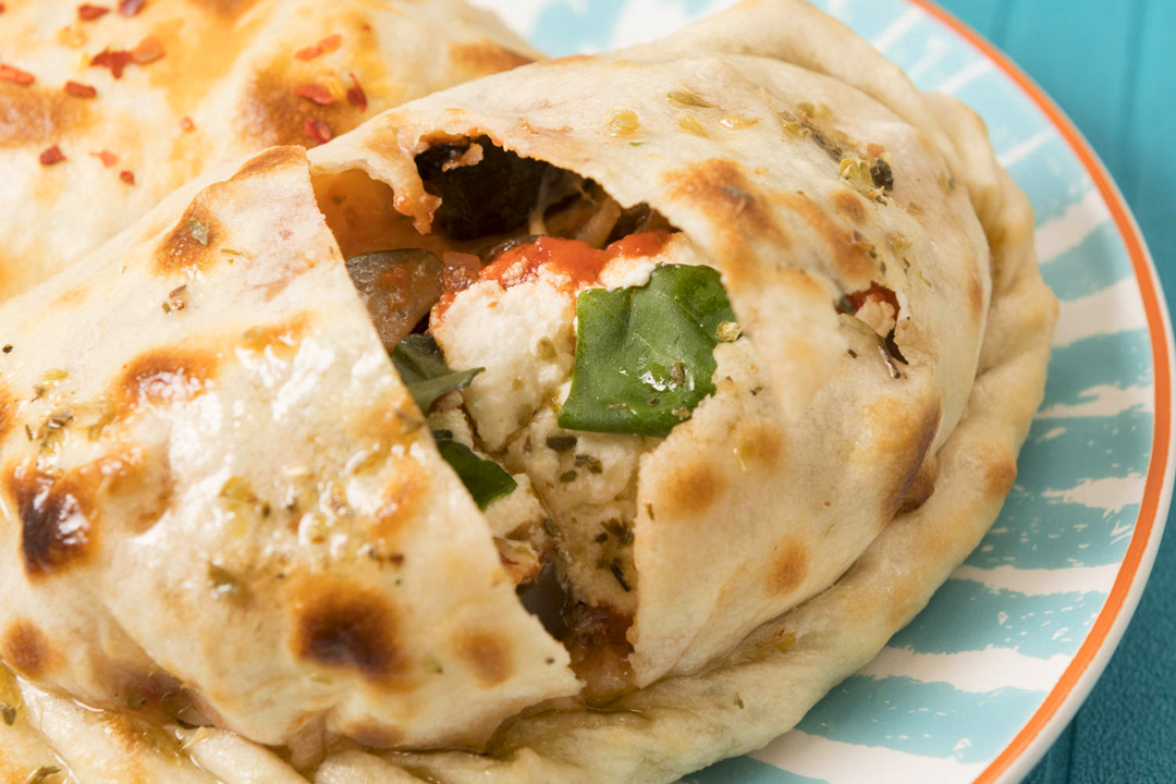 イタリアのピザ「カルツォーネ」