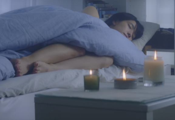 「日曜日のわたし―しあわせの脳波―」より