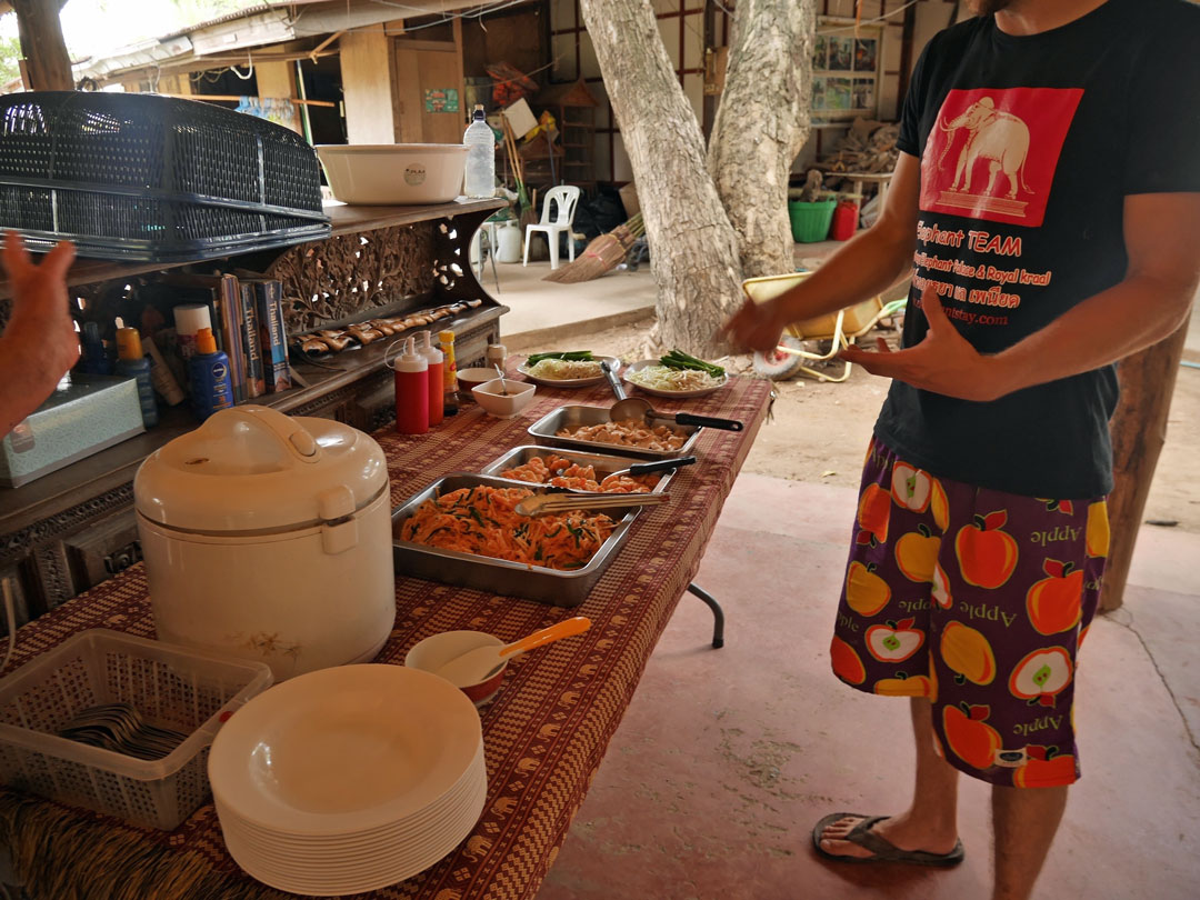 エレファントステイ8