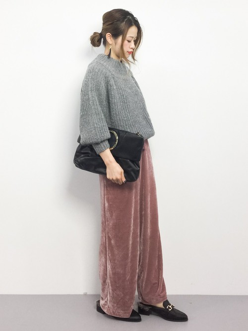 ついグレーを選んでしまいますよね