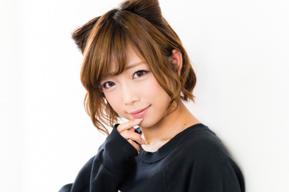 紗倉まなさん