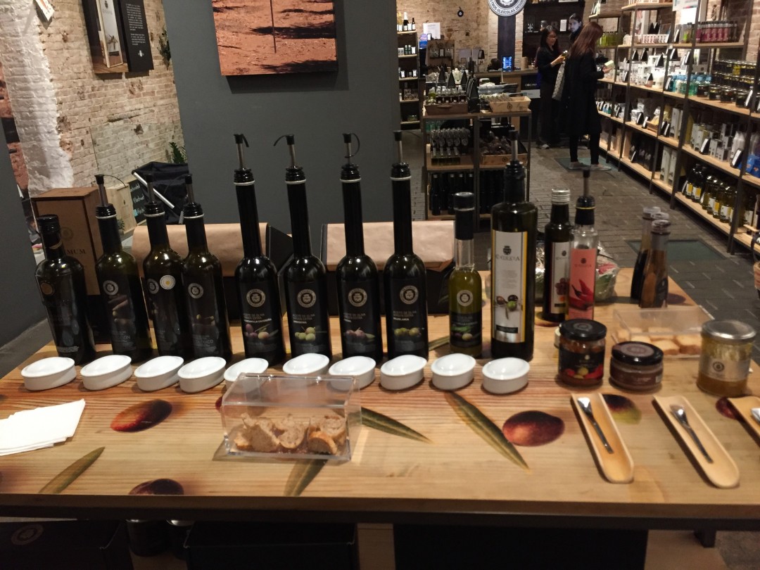 『LA CHINATA（ラ チナータ）』