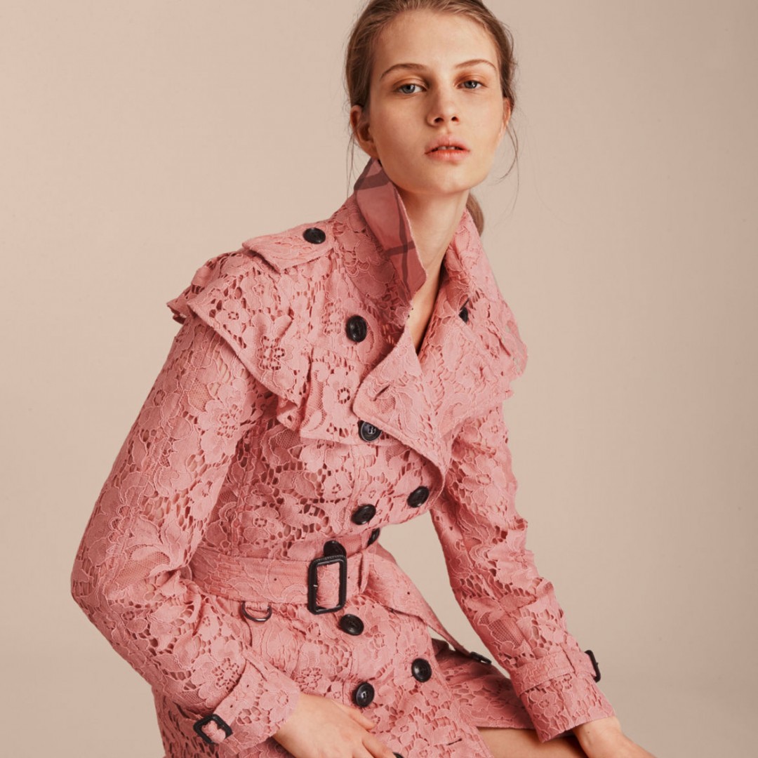 バーバリー　トレンチコート　レース