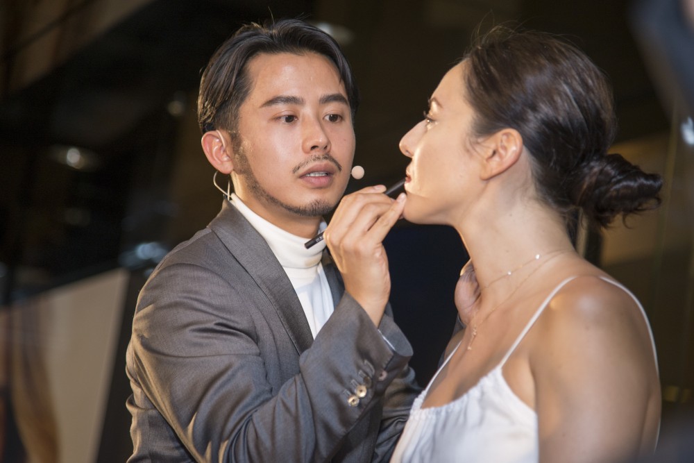 小田切ヒロさんと道端ジェシカさん