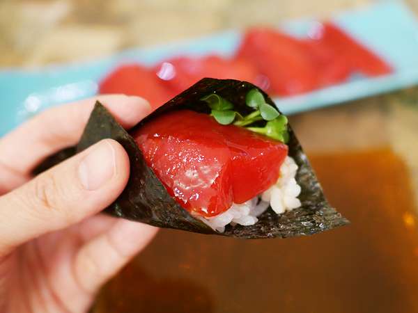 作り方（4）漬けマグロの手巻き