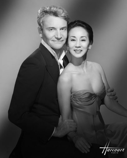 スタジオ「アルクール」撮影　江里子さんと夫のバルトさん3