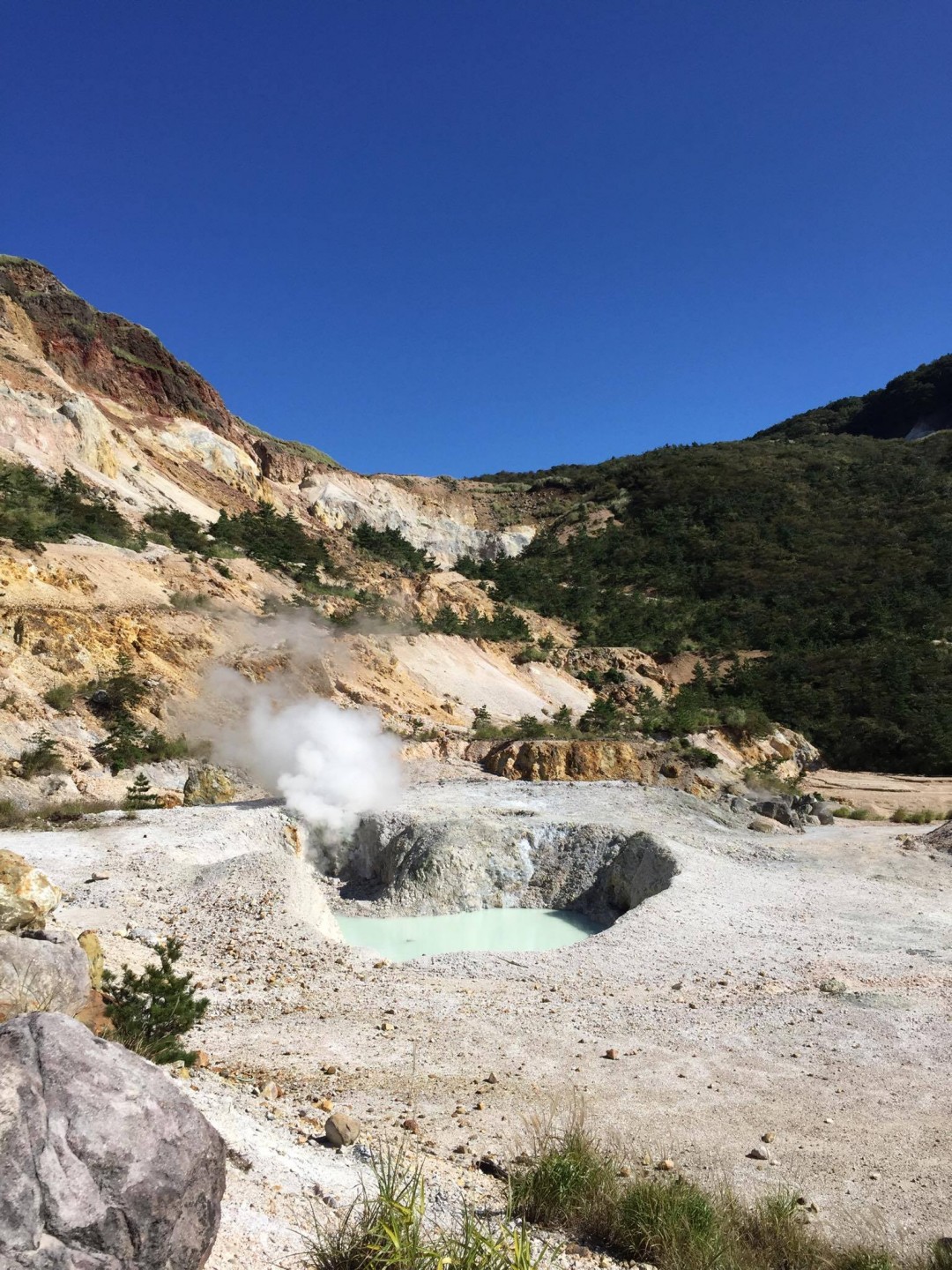 由布院 塚原温泉の火口