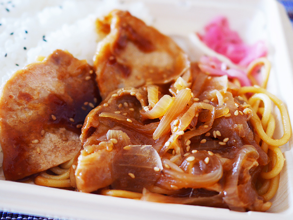 氷温熟成豚の生姜焼肉弁当2