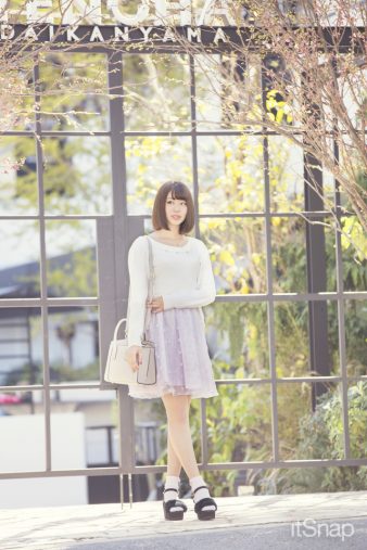 タレント・山岸奈津美サン(162cm)1