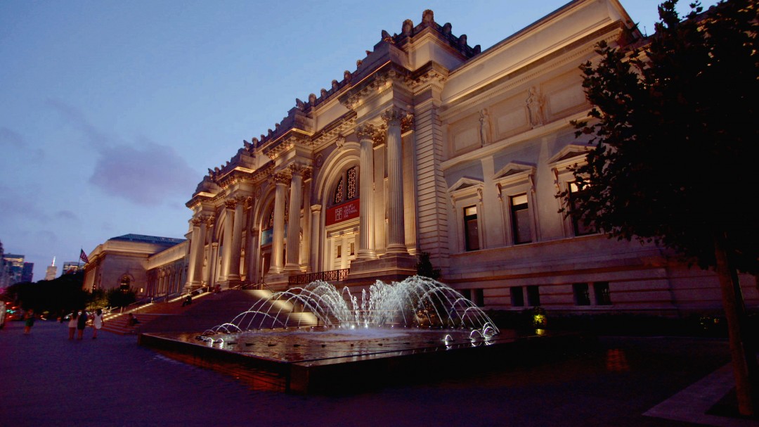 『メットガラ ドレスをまとった美術館』より_6