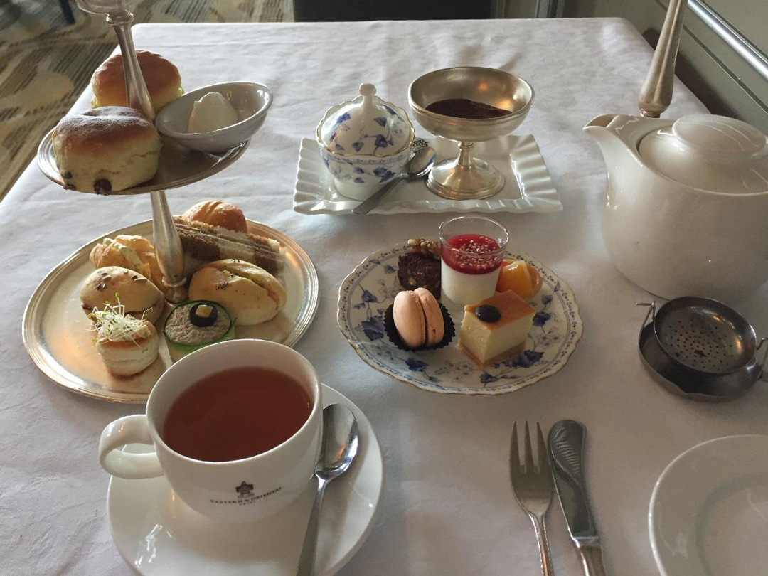 レストラン『1885』のアフタヌーンティー